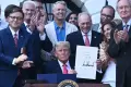 RUU ‘One Big Beautiful Bill’ Trump Bisa Buat Jutaan Orang Amerika Kehilangan Asuransi Kesehatan